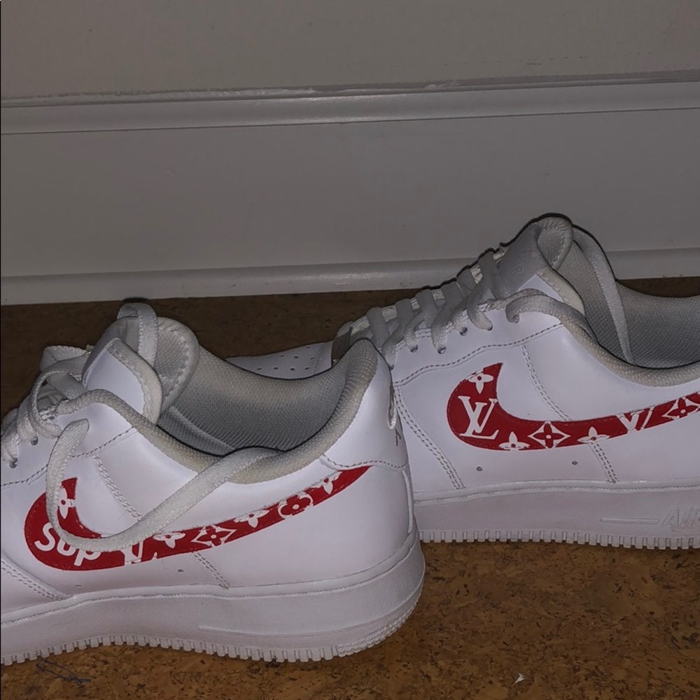 Customs: They are too big for me - Picture 4 of 5